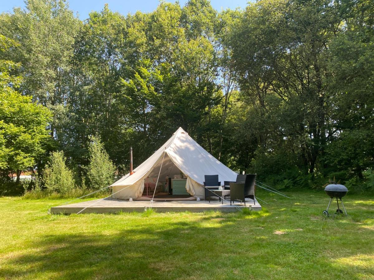 Fonclaire Holidays Glamping 'Luxury Camping' Blond Eksteriør bilde